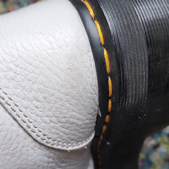 Dr. Martin's AirWair boots - Picture 8 of 9